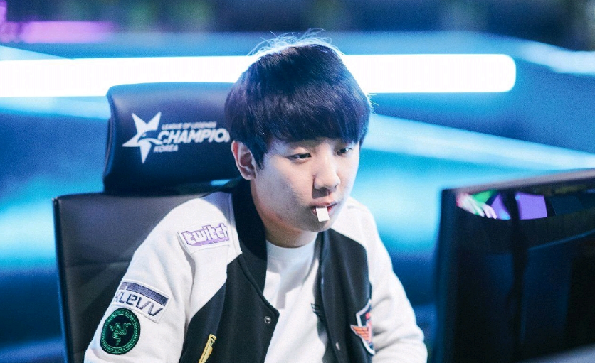 场均1次助 场均1次助