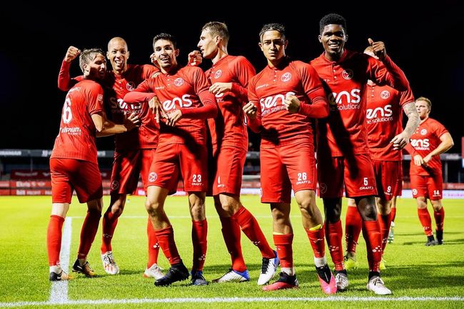 青春服用可 青春服用可