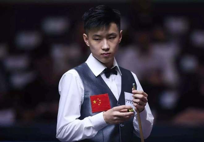 而是用无球 而是用无球