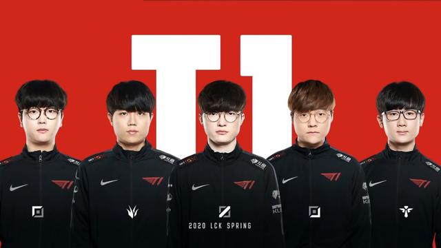 防守端被打爆！库里31+3+5！老鹰射手投死勇士！巴特勒空砍30+6+7